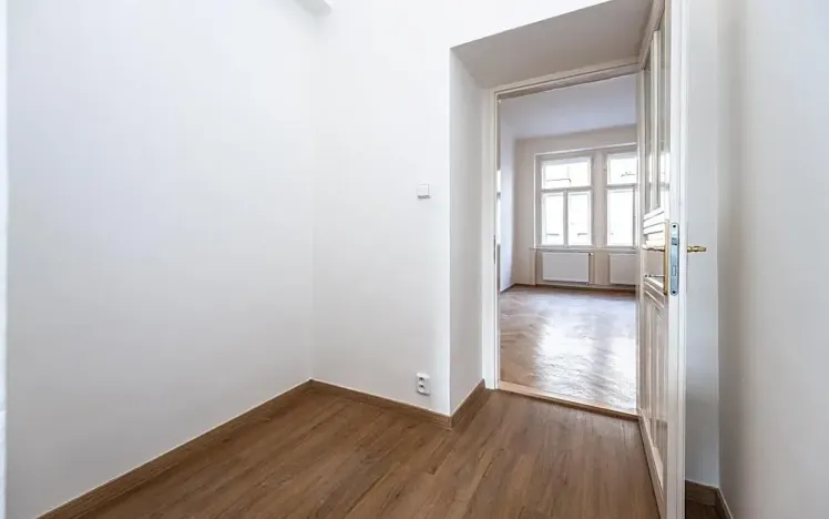 Pronájem bytu 2+kk, Praha - Nové Město, Lípová, 58 m2