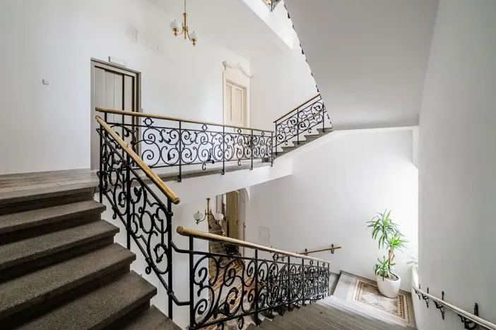 Pronájem kanceláře, Praha - Vinohrady, Italská, 255 m2