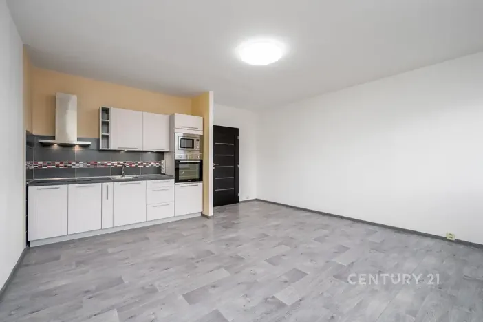 Prodej bytu 1+kk, Ústí nad Labem, Obvodová, 32 m2