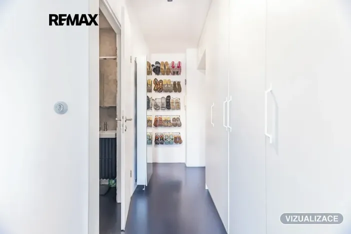 Prodej bytu 2+kk, Praha - Břevnov, Na Petřinách, 41 m2