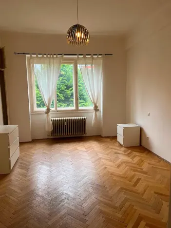 Prodej bytu 1+1, Praha - Vršovice, Užocká, 49 m2