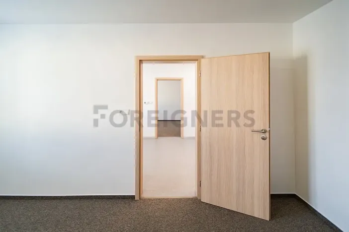 Pronájem bytu 2+1, Pardubice, Železničního pluku, 69 m2