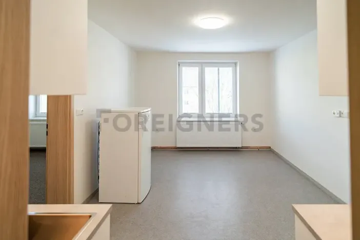Pronájem bytu 2+1, Pardubice, Železničního pluku, 69 m2