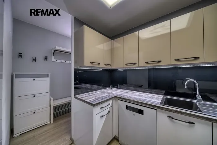 Pronájem bytu 2+kk, Poděbrady, Budovcova, 49 m2