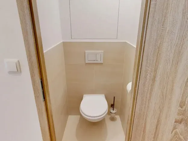 Pronájem bytu 3+kk, Praha - Kobylisy, Šiškova, 63 m2