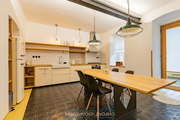 Pronájem bytu 2+kk, Znojmo, Na Kopečku, 59 m2