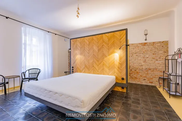Pronájem bytu 2+kk, Znojmo, Na Kopečku, 59 m2