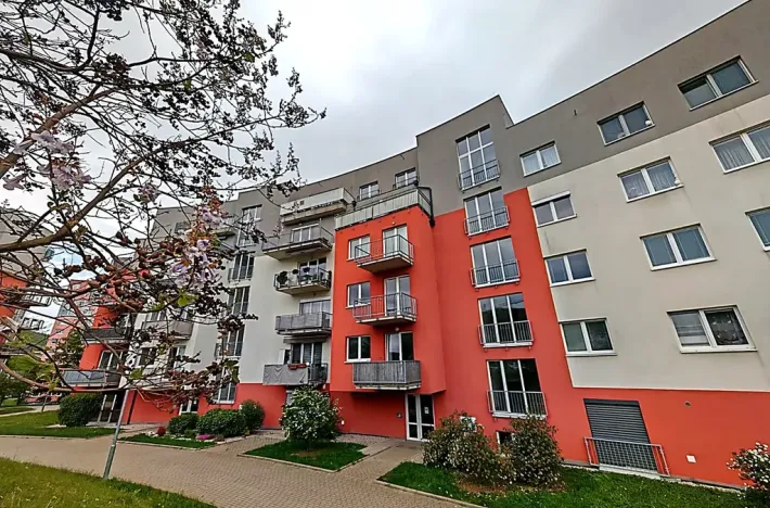 Prodej bytu 1+kk, Beroun, Nepilova, 37 m2