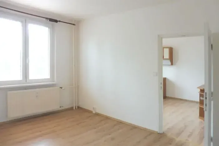 Pronájem bytu 1+1, Chomutov, Skalková, 35 m2