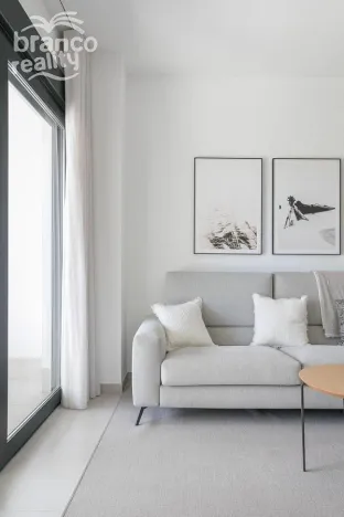 Prodej bytu 3+kk, Torrevieja, Alicante, Španělsko, 65 m2