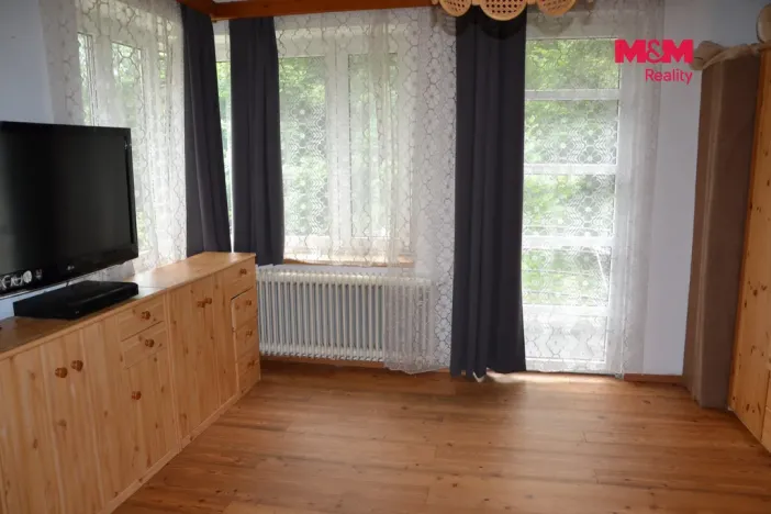 Prodej rodinného domu, Hronov - Velký Dřevíč, 250 m2