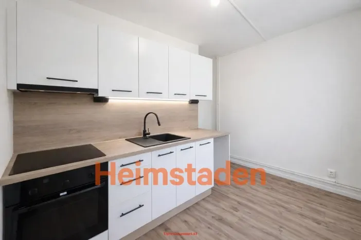 Pronájem bytu 2+1, Karviná - Nové Město, Kořenského, 52 m2