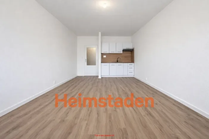 Pronájem bytu 1+kk, Frýdek-Místek - Místek, Československé armády, 28 m2