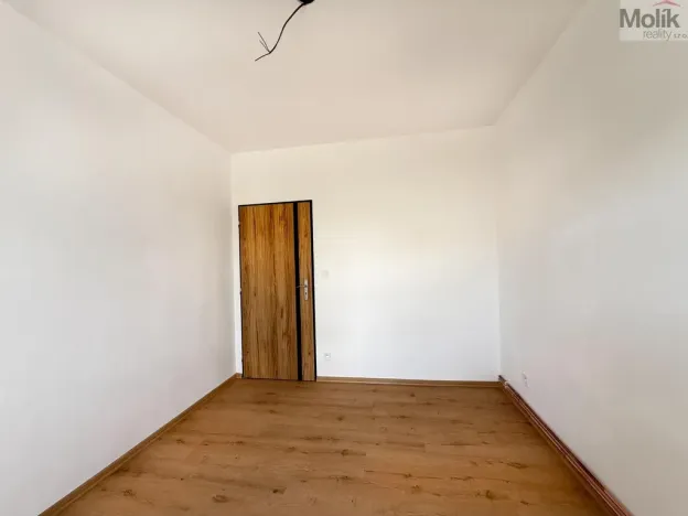 Pronájem bytu 3+kk, Osek, Tovární, 48 m2