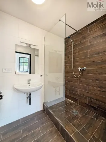 Pronájem bytu 2+kk, Osek, Tovární, 35 m2