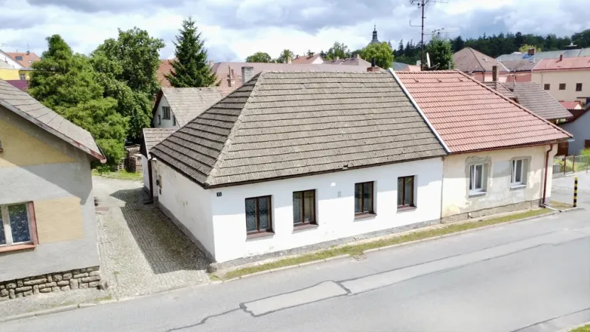 Prodej rodinného domu, Kamenice nad Lipou, Na Rybníčku, 67 m2