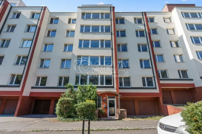 Prodej bytu 2+kk, Praha - Libeň, K Okrouhlíku, 42 m2
