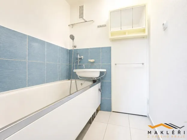 Pronájem bytu 2+1, Třebíč - Nové Dvory, Čajkovského, 51 m2