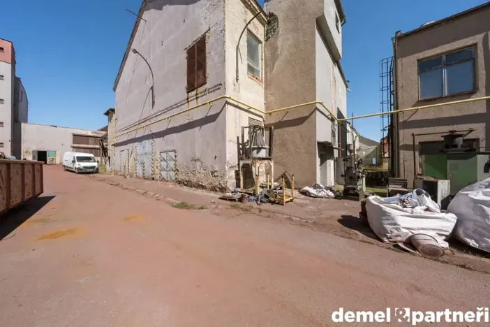 Prodej výrobních prostor, Světlá Hora, 6500 m2