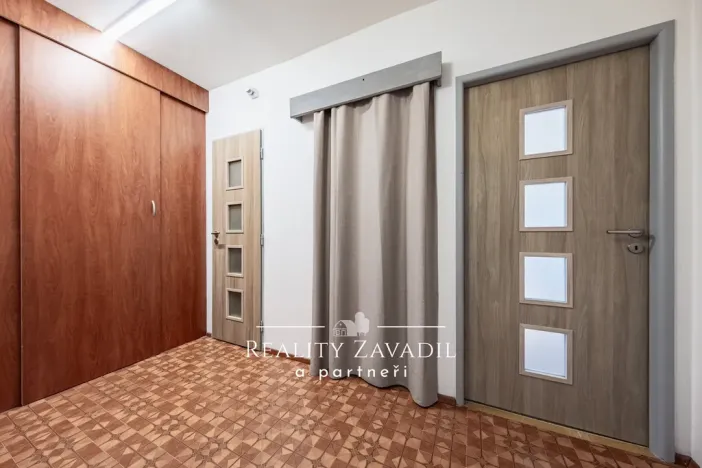 Pronájem bytu 2+1, Praha - Lhotka, U lesa, 60 m2