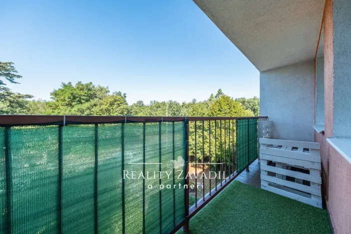 Pronájem bytu 2+1, Praha - Lhotka, U lesa, 60 m2