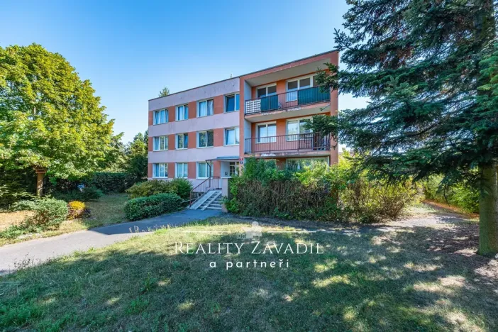 Pronájem bytu 2+1, Praha - Lhotka, U lesa, 60 m2