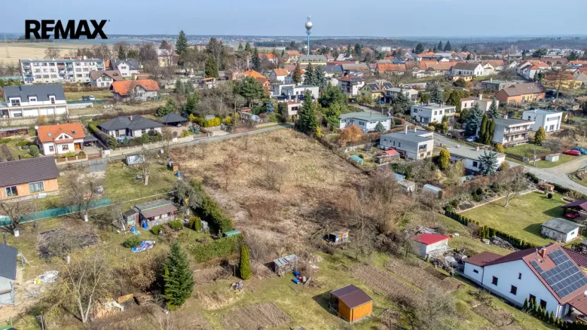 Prodej pozemku pro bydlení, Týnec nad Labem, 2747 m2