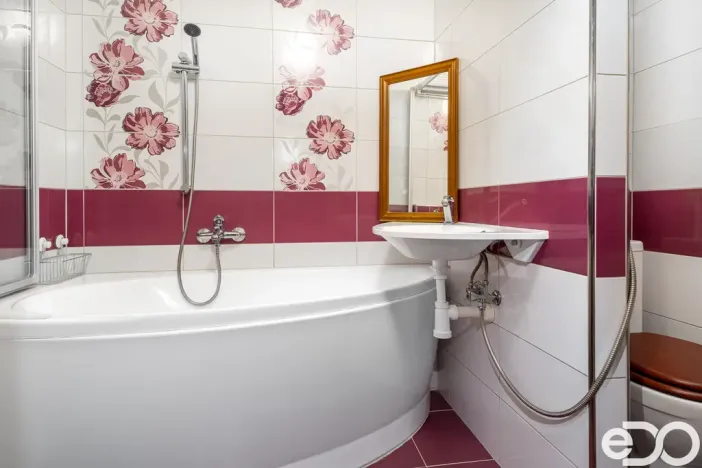 Pronájem bytu 2+1, Holice, Na Mušce, 54 m2
