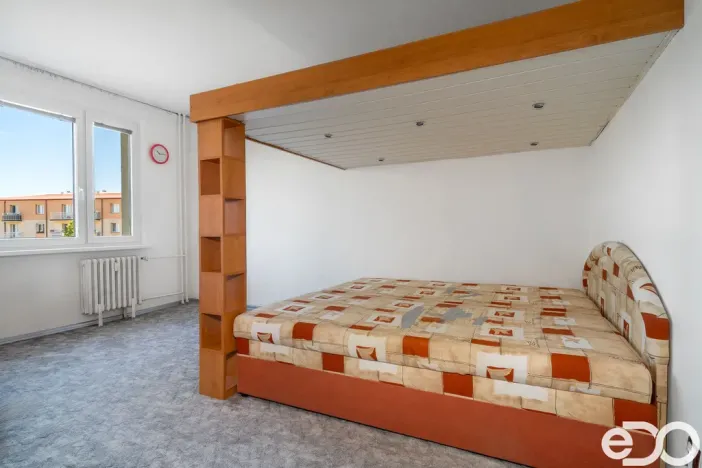 Pronájem bytu 2+1, Holice, Na Mušce, 54 m2