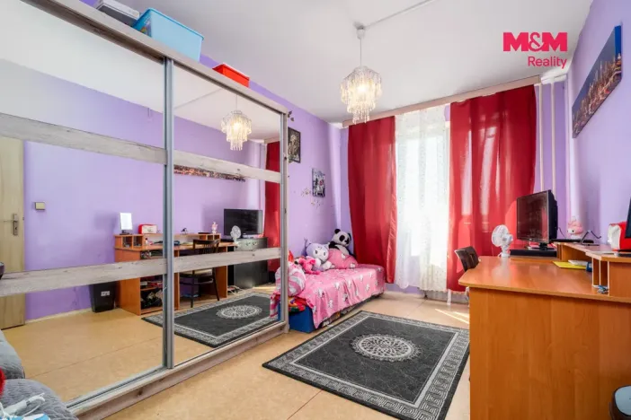 Prodej bytu 3+1, Teplice - Trnovany, U Červeného kostela, 79 m2
