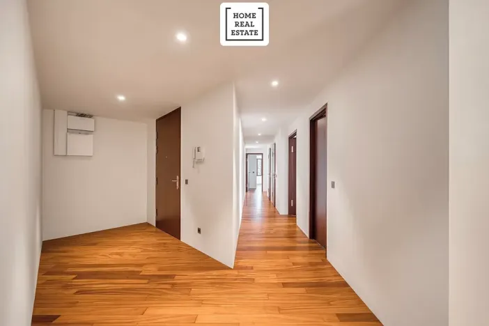 Prodej bytu 5+kk, Praha - Bubeneč, Pod kaštany, 200 m2