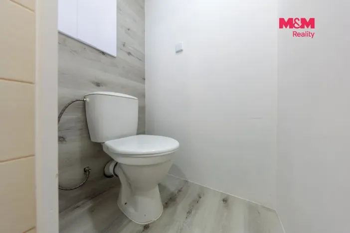 Prodej bytu 2+1, Cheb, Obětí nacismu, 66 m2