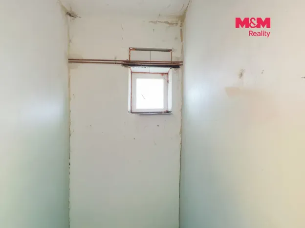 Prodej bytu 3+1, Volary, Náměstí, 96 m2
