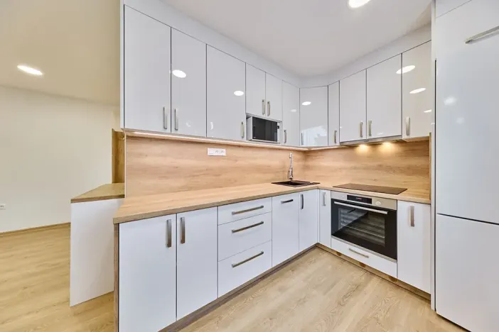 Prodej bytu 2+1, Trutnov, Úpské nábřeží, 56 m2