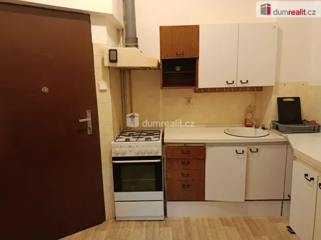 Pronájem bytu 1+kk, Praha - Liboc, Nová Šárka, 30 m2