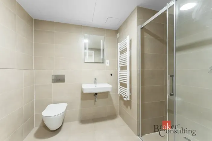 Pronájem bytu 2+kk, Praha - Smíchov, Plzeňská, 51 m2
