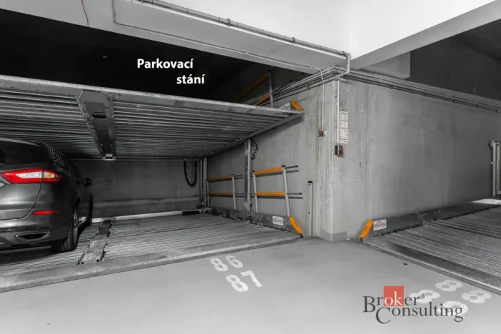 Pronájem bytu 2+kk, Praha - Smíchov, Plzeňská, 51 m2