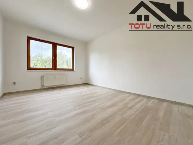 Pronájem bytu 3+1, Náchod, U Zastávky, 69 m2