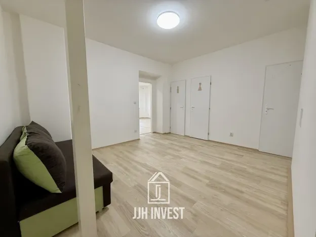 Pronájem obchodního prostoru, Plzeň - Východní Předměstí, Pařížská, 150 m2