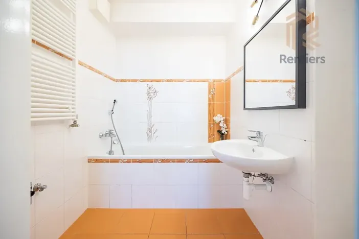 Prodej bytu 3+kk, Praha - Hostavice, U Hostavického potoka, 64 m2