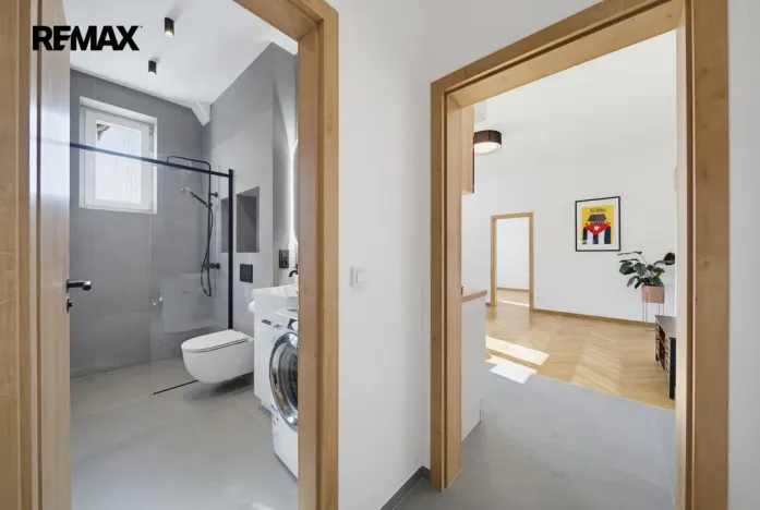 Prodej bytu 2+kk, Karlovy Vary - Drahovice, Vítězná, 46 m2