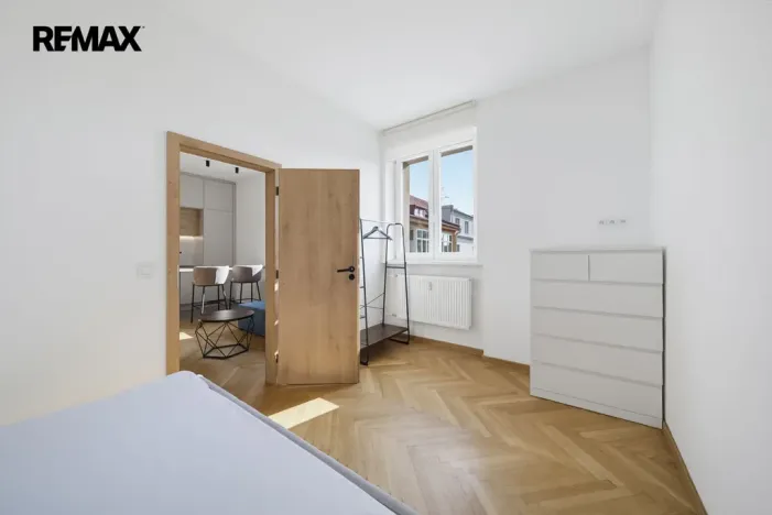 Prodej bytu 2+kk, Karlovy Vary - Drahovice, Vítězná, 46 m2