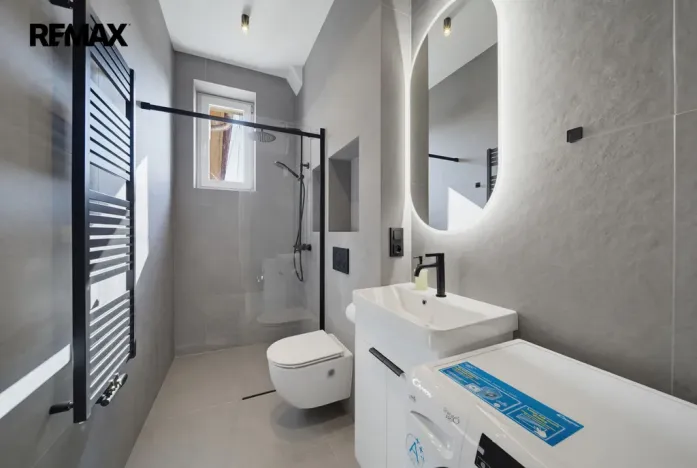 Prodej bytu 2+kk, Karlovy Vary - Drahovice, Vítězná, 46 m2