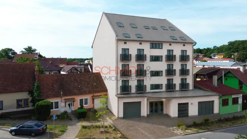 Prodej bytu 2+kk, Hustopeče, Na Úvoze, 75 m2