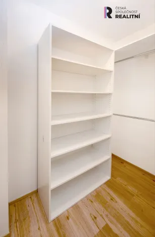 Pronájem bytu 1+kk, Zlín - Příluky, Boněcký rybník, 27 m2