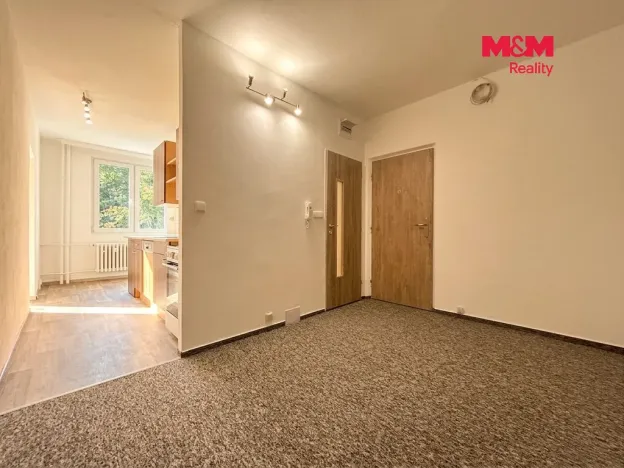 Pronájem bytu 3+1, Klatovy - Klatovy III, Pod Hůrkou, 62 m2