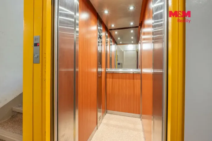 Prodej bytu 2+1, Kladno - Kročehlavy, Polská, 49 m2
