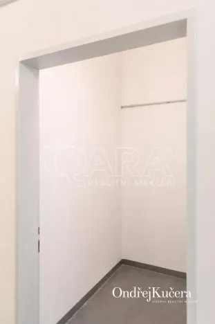 Pronájem bytu 2+kk, Praha - Dejvice, Heinemannova, 66 m2