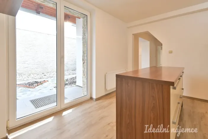 Pronájem bytu 5+kk, Ořechov, Polní, 150 m2