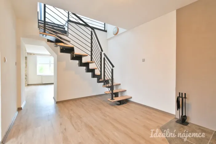 Pronájem bytu 5+kk, Ořechov, Polní, 150 m2